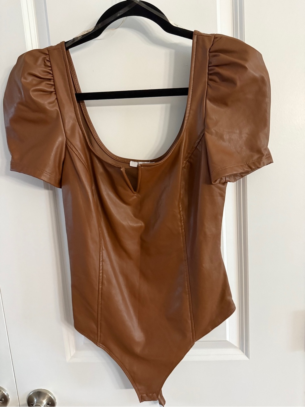 Puff-Sleeve Faux Leather Bodysuit - Camel Brown